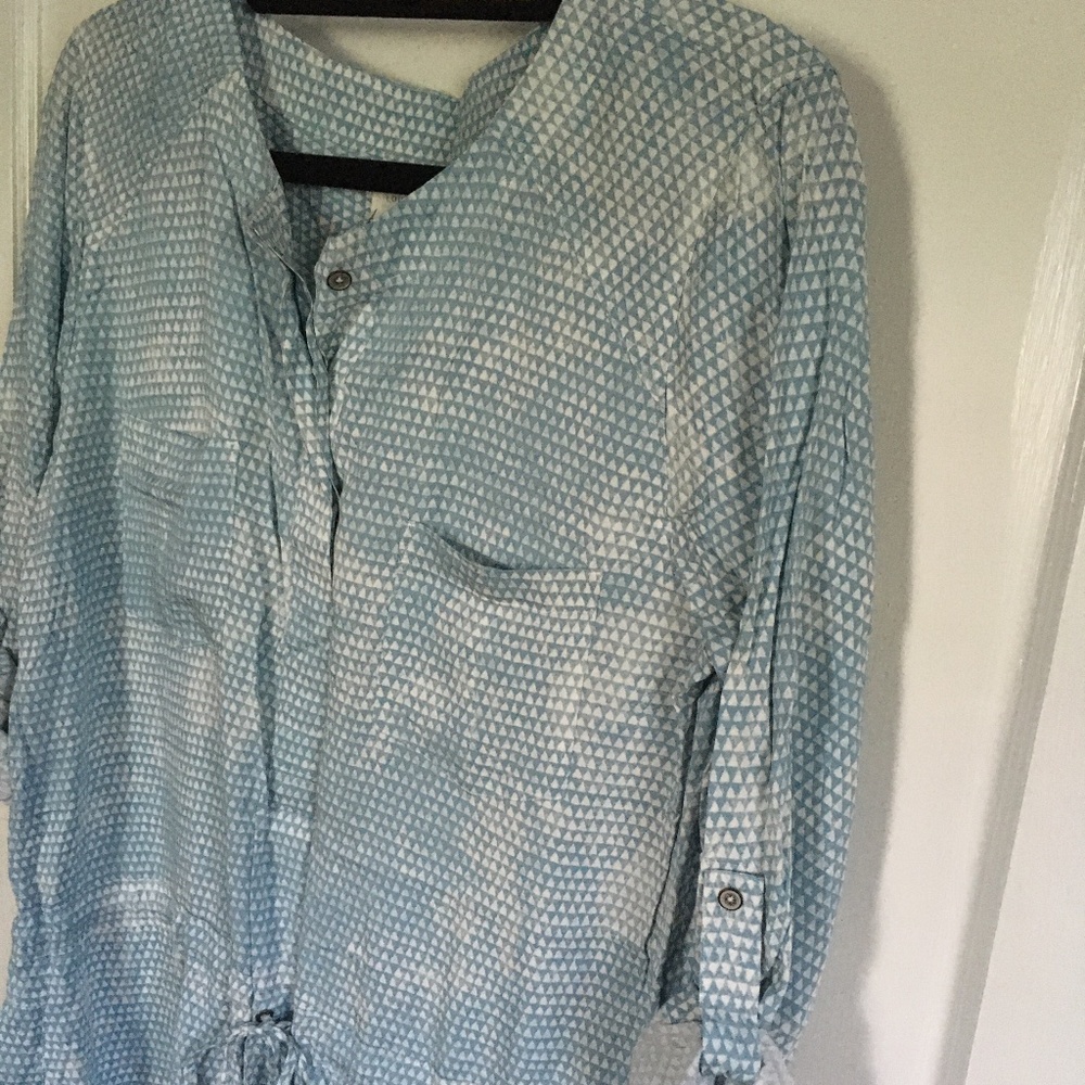 NWOT Lou & Grey Chambray Dress, M
